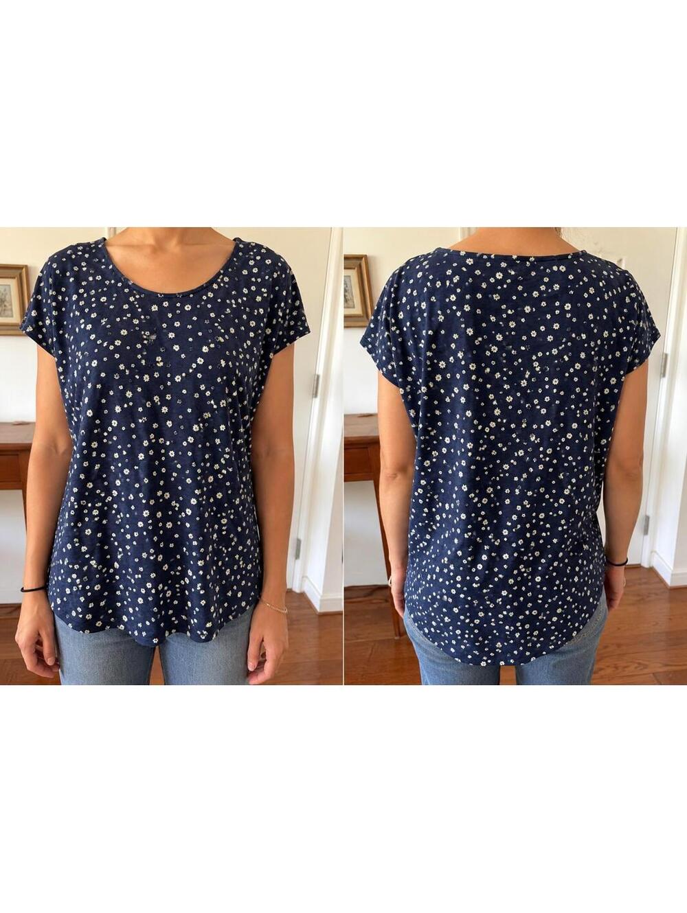 🌼 Cottagecore Floral Tee 💙 Lightweight Summer Essential